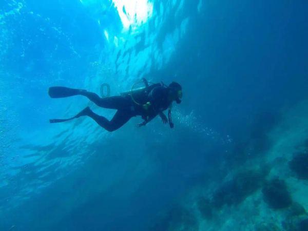 琼州海峡旅客过海“忙”！琼州海峡春运首日客流量创7年新高