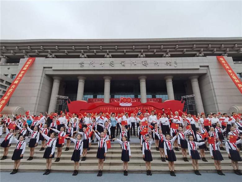 欲钱去买的捣毁动物 什么生肖游戏画面